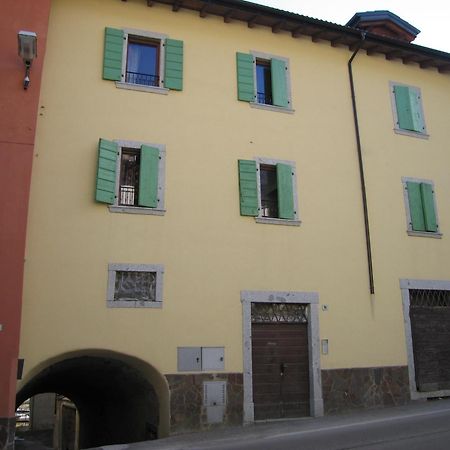 Casa Anita Apartamento Tiarno di Sotto Exterior foto
