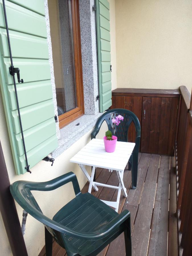Casa Anita Apartamento Tiarno di Sotto Exterior foto